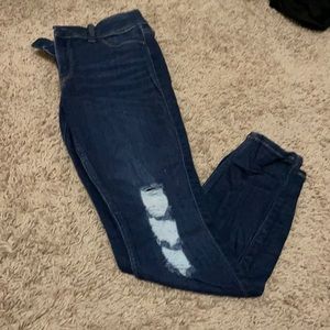 Hollister distressed jeggings